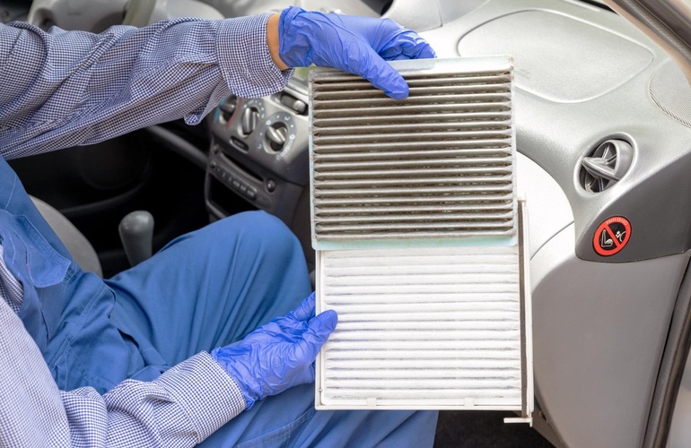 Vehicle air conditioning repair